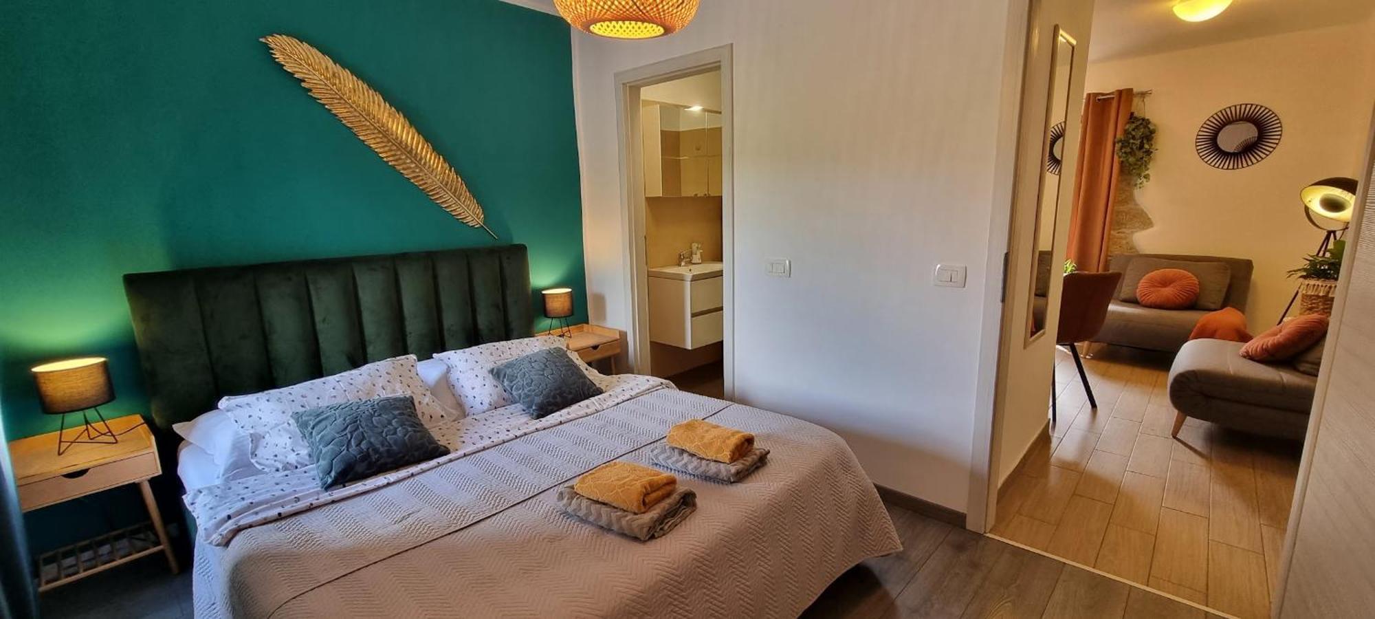 Apartment In The Smallest Town In The World Hum Екстер'єр фото