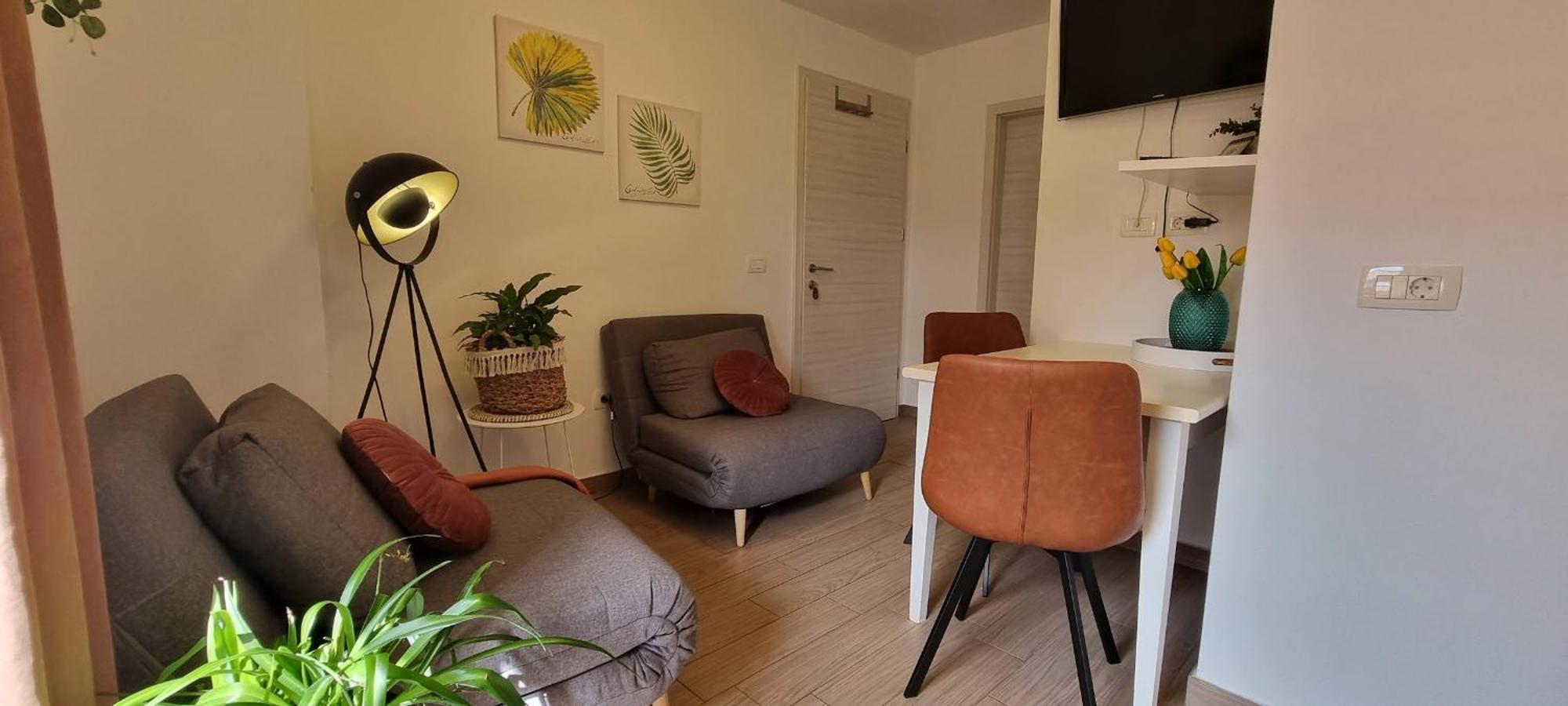 Apartment In The Smallest Town In The World Hum Екстер'єр фото